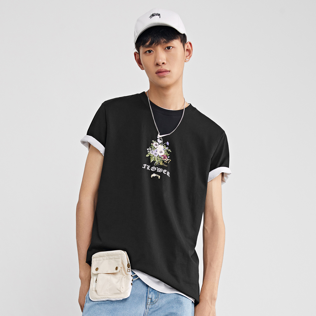 太平鸟男装旗舰店太平鸟男装立体刺绣短袖T恤韩版时尚体恤新款黑色圆领t恤宽松上衣1