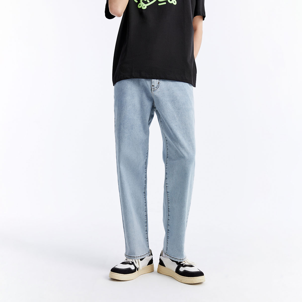  太平鸟男装牛仔裤