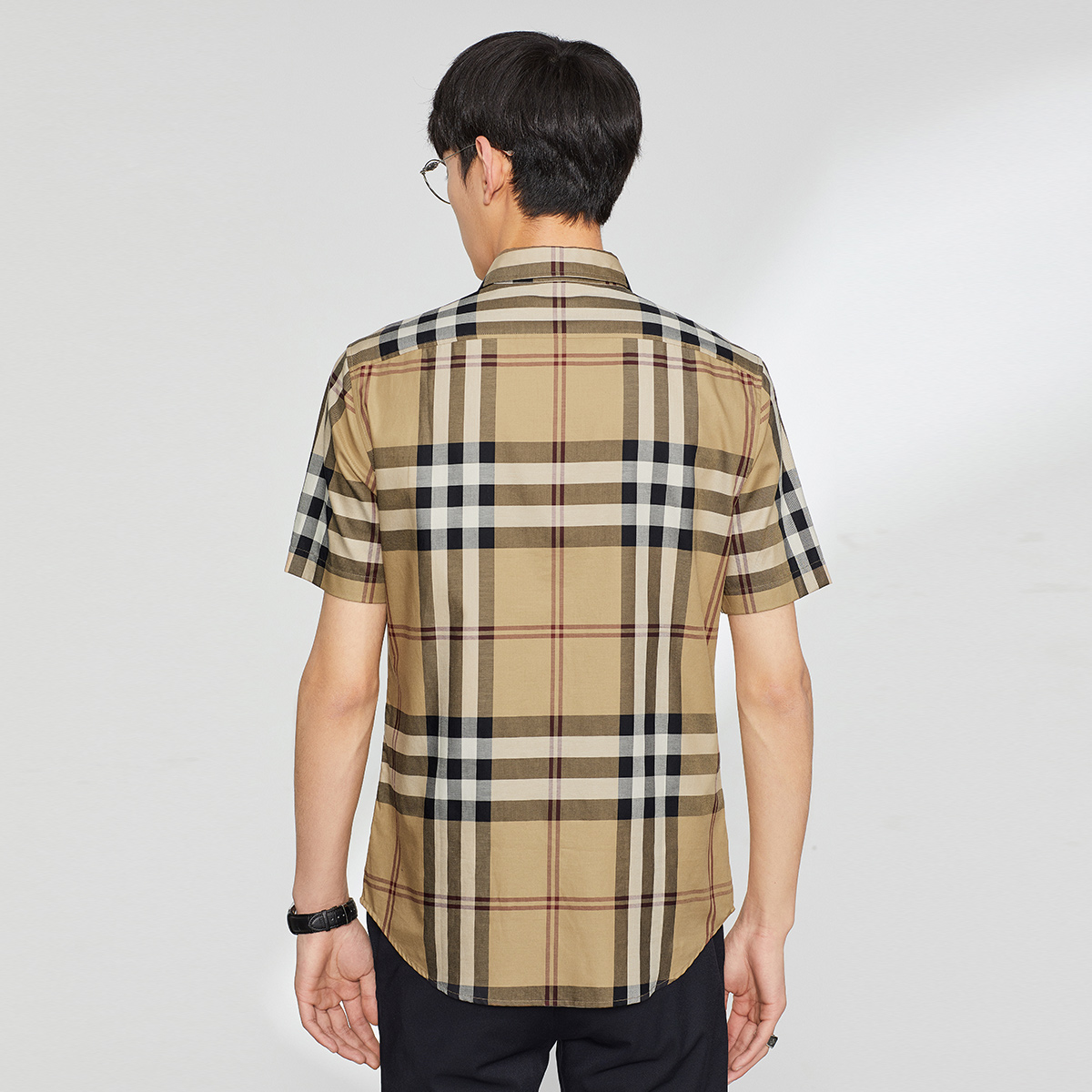 太平鸟男装旗舰店太平鸟男装 夏季新款时尚格纹短袖衬衫精致小鹿刺绣潮流衬衣2