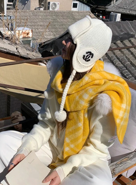 黄色格纹围巾女秋冬高级感含羊毛软糯保暖围脖加长慵懒氛围感披肩