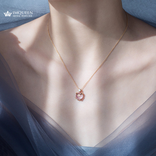 本命年蛇年小猪银项链女纯银锁骨链粉水晶吊坠款简约气质新年礼物 - 图0