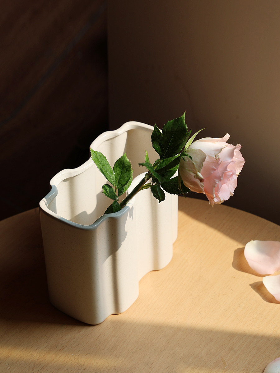 客厅茶几轻奢家居莫兰迪摆件干花简约现代花瓶法式几何陶瓷插花器-图1
