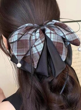 格纹珍珠蝴蝶结抓夹显脸小2025新款低学院风马尾发卡百搭半扎发夹