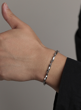 单身男潮钛钢瓜子手链ins小众设计情侣个性女链条新款韩版饰品