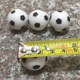 Kindertisch-Kunststoffzubehör, schwarz-weißer kleiner Fußball
