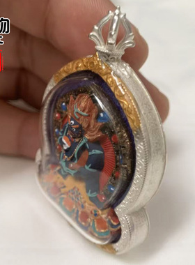 西藏纯手绘药泥擦擦黑财神吊坠镶嵌藏银水晶罩挂件项坠配饰配件