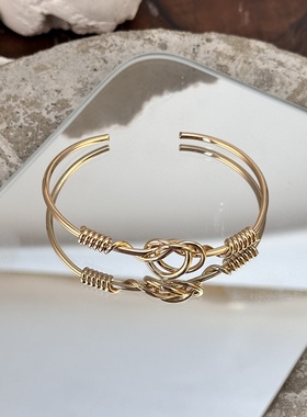 日韩轻奢时尚爱心手工手镯女情侣简约ins网红定制