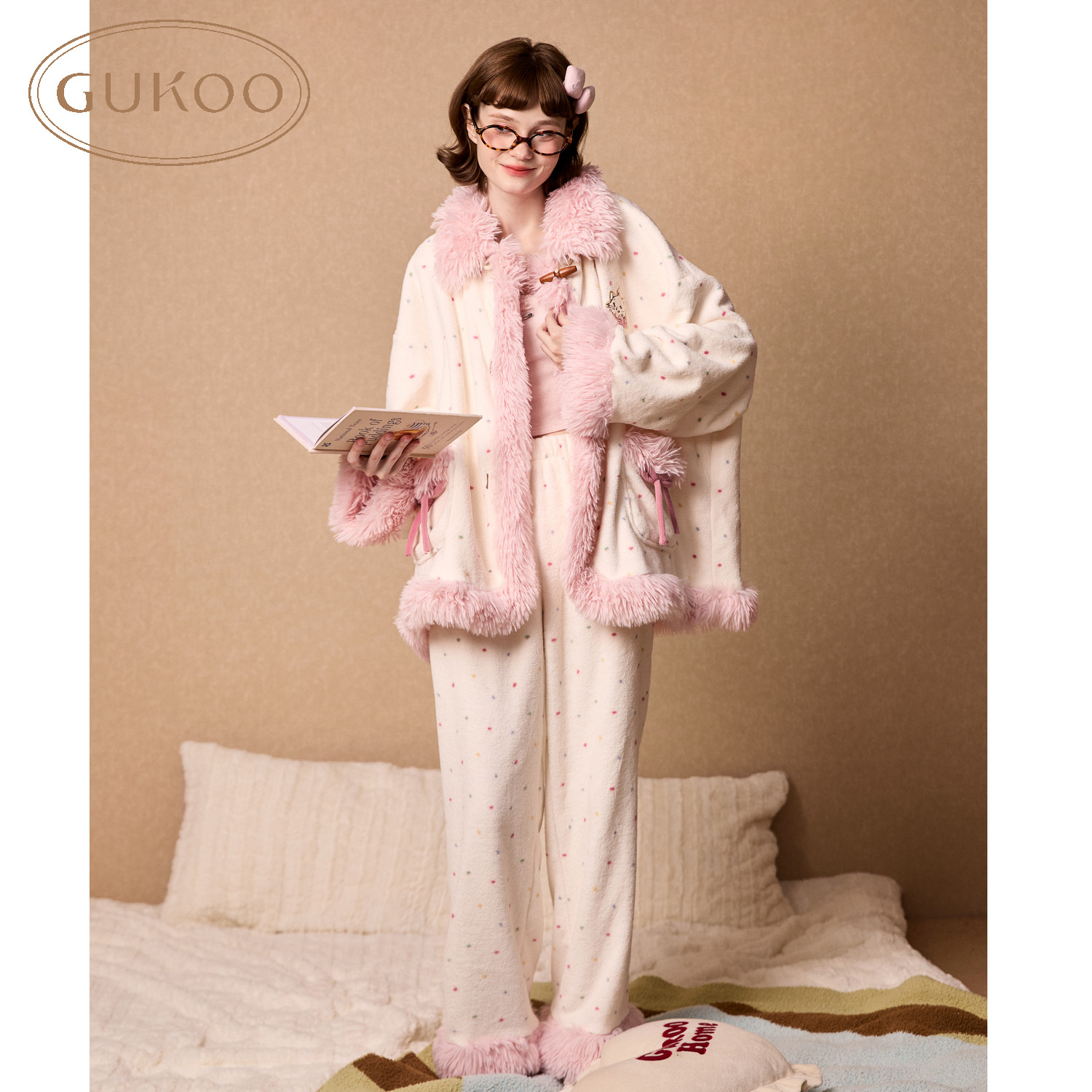 Gukoo/果壳睡衣冬季毛绒保暖新款迪士尼毛毛领女士家居服套装D,淘宝优惠券,粉丝福利购,淘宝优惠卷