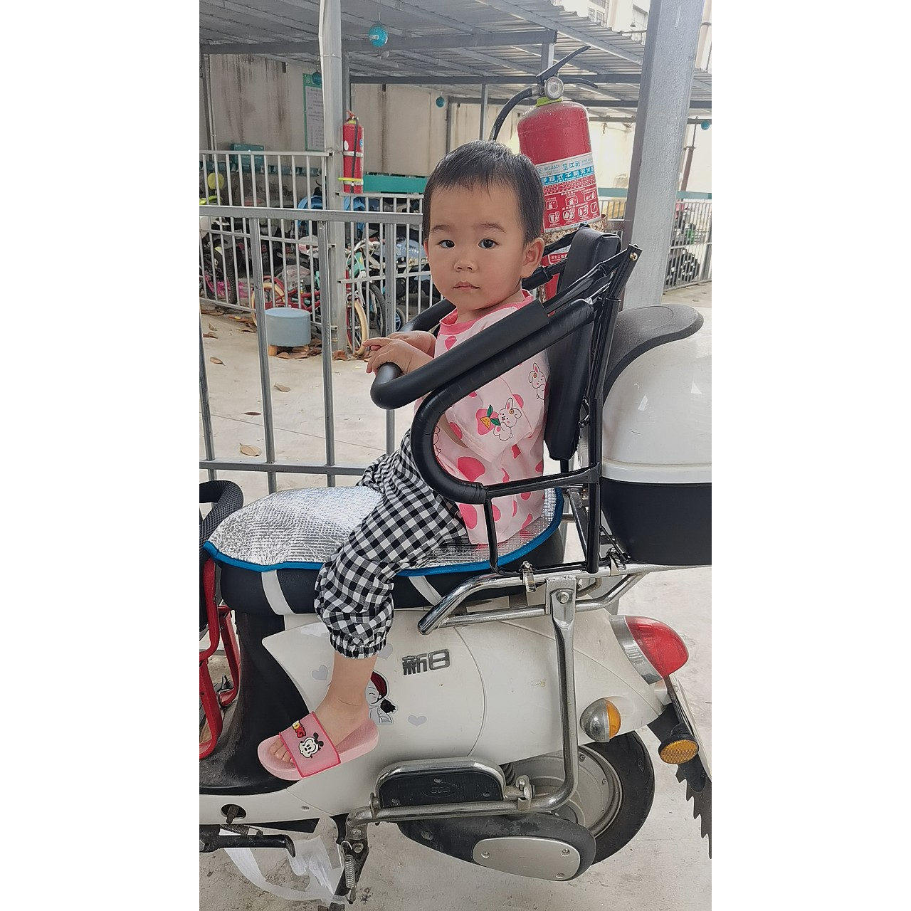 电动车儿童座椅 后置 踏板车大电瓶车摩托车自行车安全后坐椅,淘宝优惠券,粉丝福利购,淘宝优惠卷