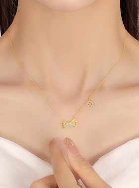s925纯银白金色马年小马生肖马吊坠项链女款轻奢小众设计感锁骨链