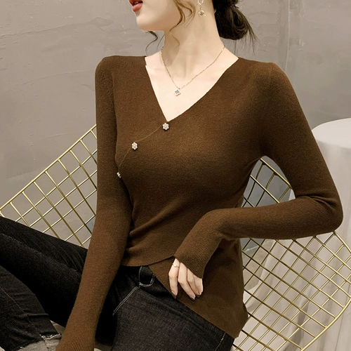 Дизайнерский трикотажный приятный телу свитер, осенний, тренд сезона, V-образный вырез, в корейском стиле