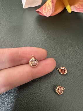 美国14K包金单孔5mm尖底'AAA锆石闪钻生辰石吊坠挂件尾坠DIY配件