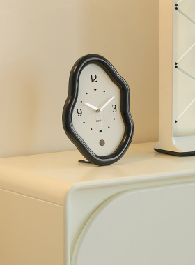 wozoom屋准简约桌面摆件家居奶油风时钟客厅玄关电视柜高档装饰品