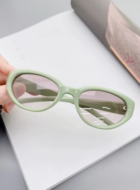 冬季白框浅灰色绿色墨镜女复古Y2K辣妹骑行运动太阳镜男潮配近视