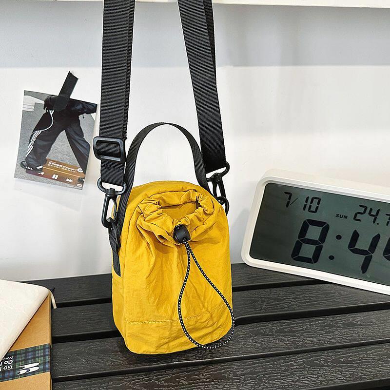 Mobile phone bag, outdoor hiking, portable water bottle bag, lightweight crossbody small bag, sports multi-functional portable small bag