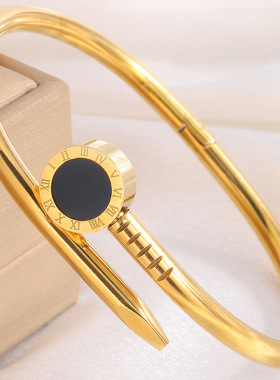 时尚欧美轻奢女高级感不掉色手镯