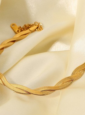 欧拉拉金色鳞片轻奢手链女款