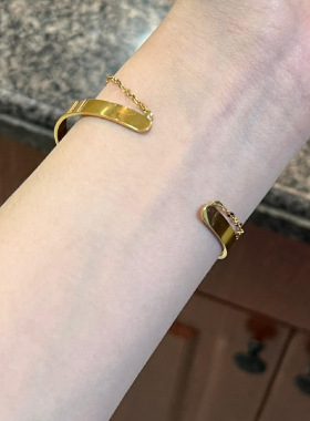 不掉色金色几何莫比斯环手链