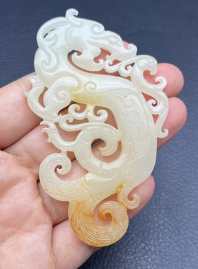 仿玉材质镂空雕刻吊坠挂件