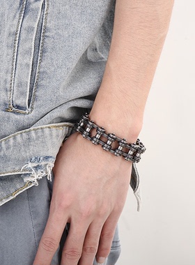 嘻哈摇滚宽18mm欧美男士机车链条手链个性钛钢男款单车链霸气饰品