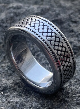 时尚简约窄版圆点条纹钛钢潮人戒指男士厚版欧美不掉色个性指环