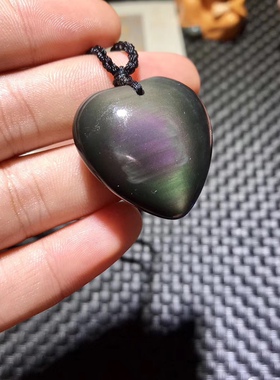 天然黑曜石爱心吊坠彩虹光本命年男女同款吊坠挂件平安好运礼包邮