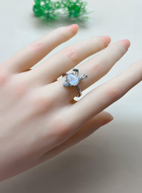 天然蓝月光戒指月光石蓝光恋人石生肖兔子活扣合金镶嵌可调节礼女