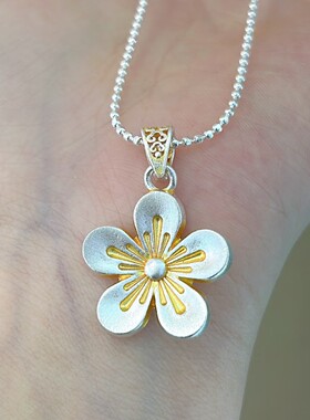 五福桃花桃夭花朵吊坠描金锁骨链国风项链女生轻奢高级感吊坠配饰