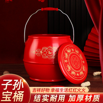Children and grandchildren barrel wedding accompanied by wedding supplies swing big number wedding lady Fang out of the brides family red keg wedding toilet