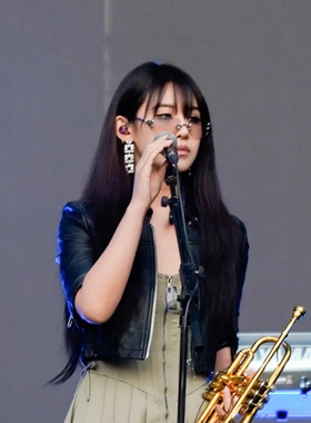 无框太阳眼镜男女通用时尚个性遮阳墨镜网红郜一霏同款浅色拉风