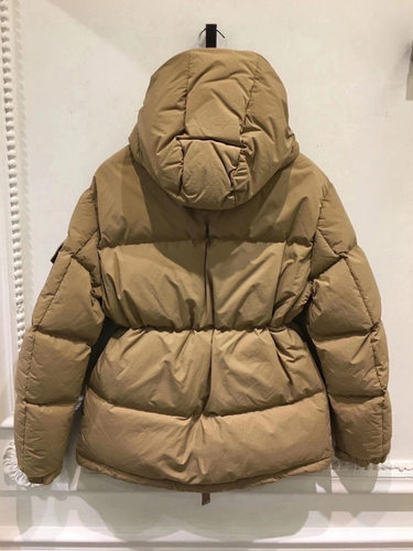 羽绒服女2026新款爆款冬装独特漂亮面包服巨好看的连帽短款外套女 - 图0