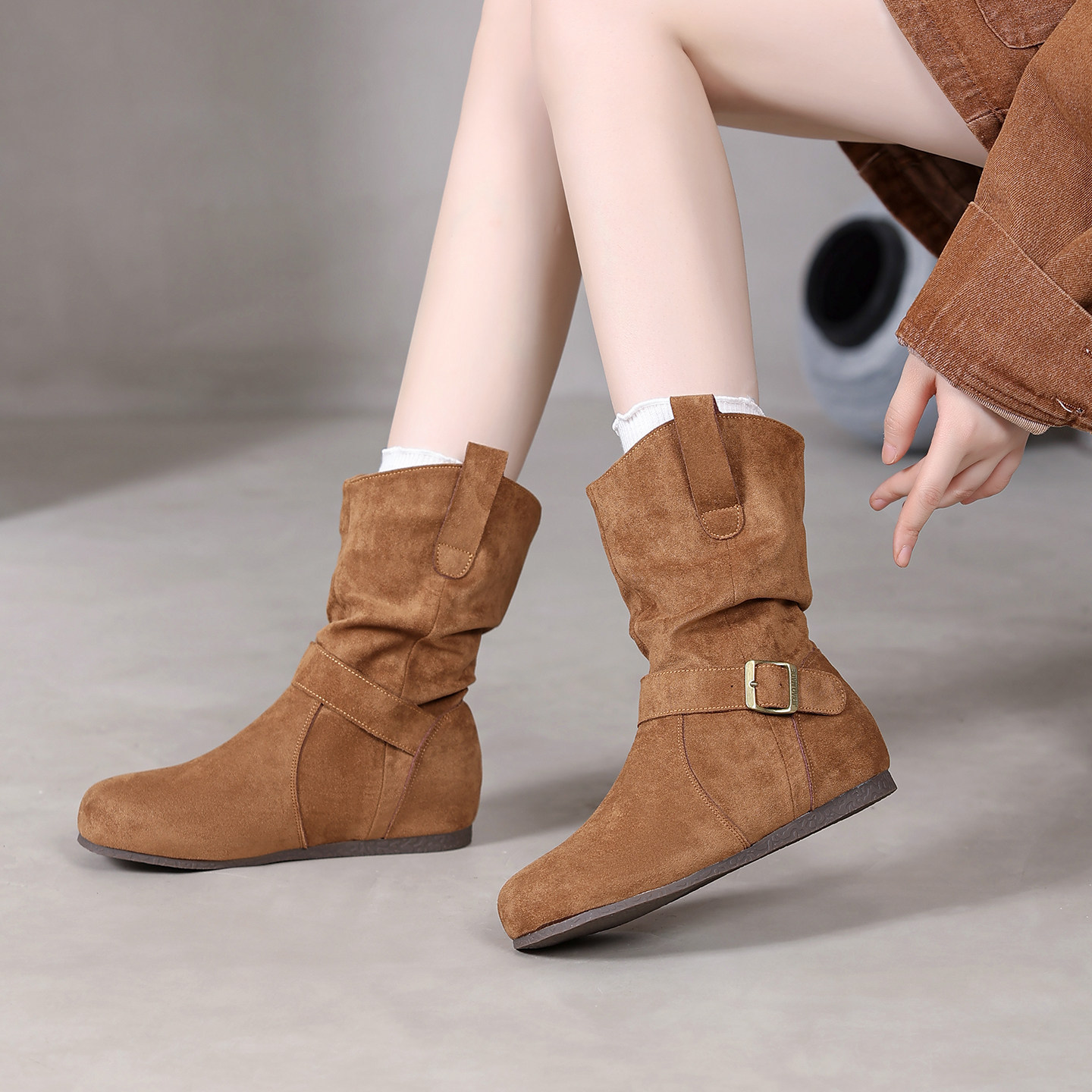 平底马丁靴女2025新款时尚英伦风堆堆靴冬季加绒翻毛皮短靴大码41,淘宝优惠券,粉丝福利购,淘宝优惠卷