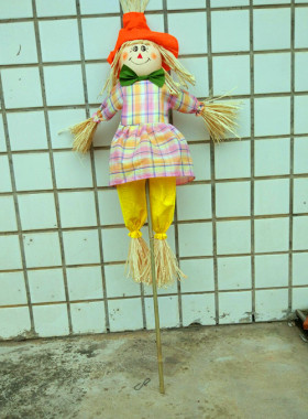 纯手工粉色格子连衣裙草人田园风菜园稻草幼儿园装饰拍摄道具玩偶