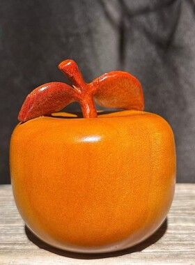 平安是福实木苹果桌面摆件