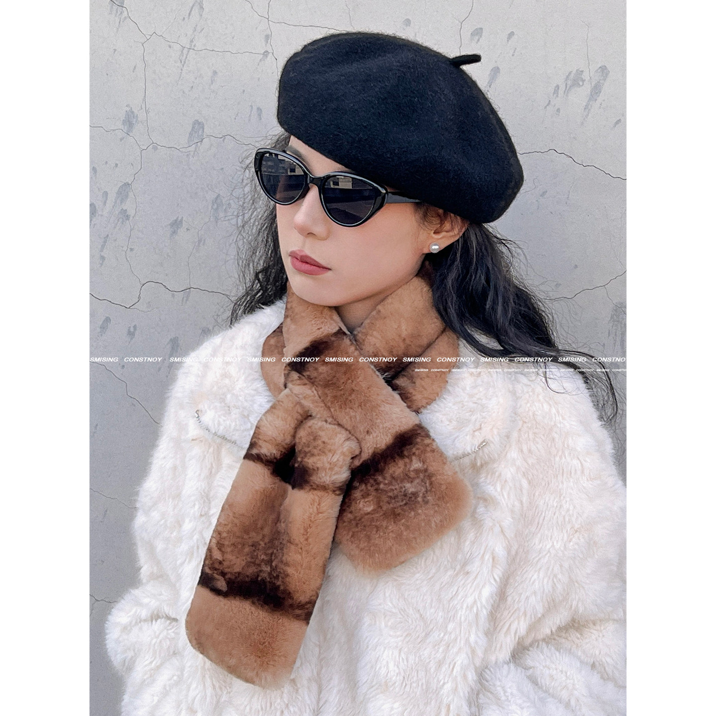 疗愈绒感羊羔毛围脖女冬流行爆款保暖百搭时尚高级感护颈交叉围脖,淘宝优惠券,粉丝福利购,淘宝优惠卷