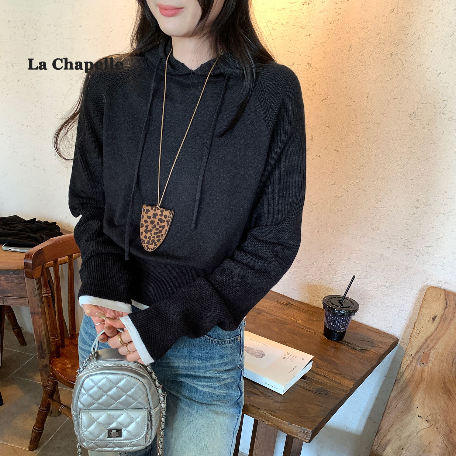 拉夏贝尔韩系超好看白色短款内搭打底连帽毛衣女秋冬针织帽衫上衣 - 图2