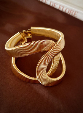 欧美跨境金属花朵手镯夸张小众高级感手环臂环设计感气质手饰批发