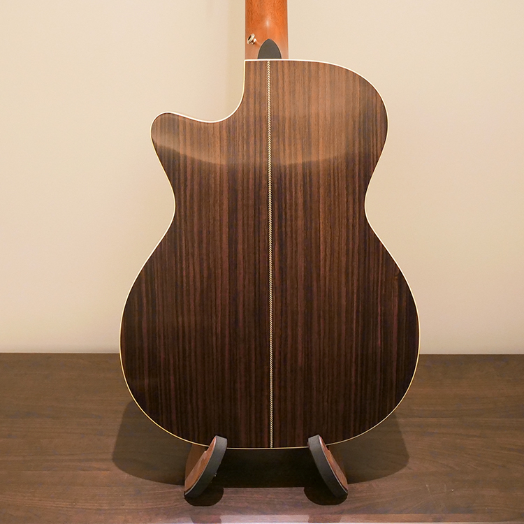 【南音吉他小屋】Furch绝版定制OM34镂空琴头全单指弹民谣木吉他 - 图1