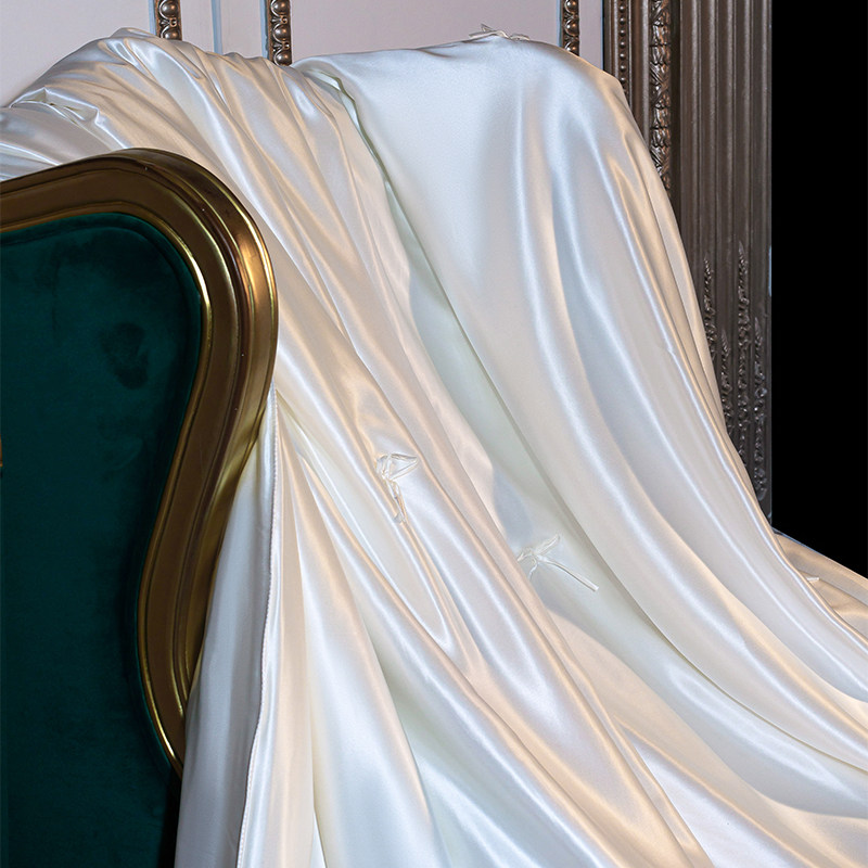 奢华蝴蝶结100%桑蚕丝秋冬春秋被 欣恋家纺蚕丝被