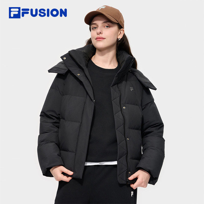 FILA FUSION斐乐潮牌羽绒服女2025冬季新款时尚休闲保暖连帽外套