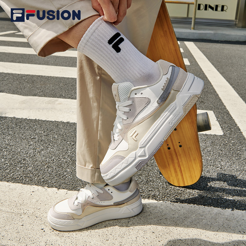 FILA FUSION斐乐潮牌BANK板鞋女轻便厚底鞋低帮运动鞋休闲鞋女鞋 - 图1