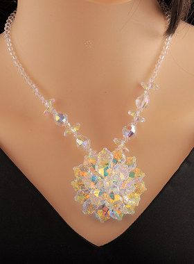 优贝朵人工仿水晶夸张大花锁骨链