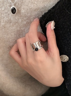 饰尚e族黑色圆珠戒指女2024新款爆款宽边几何镂空时尚活口戒子女