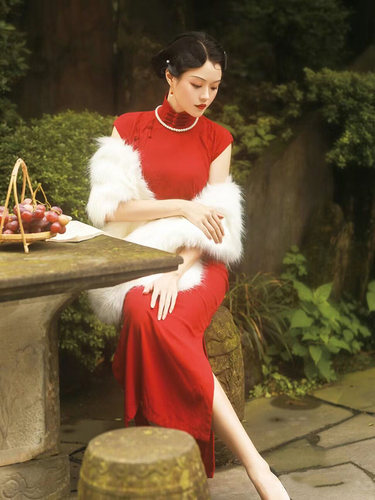 新娘婚纱礼服旗袍毛披肩外搭保暖加厚秋冬季大码汉服结婚外套斗篷 - 图3