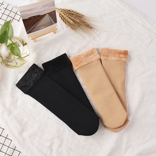 Long velvet thickened warm snow wool socks to keep out the cold