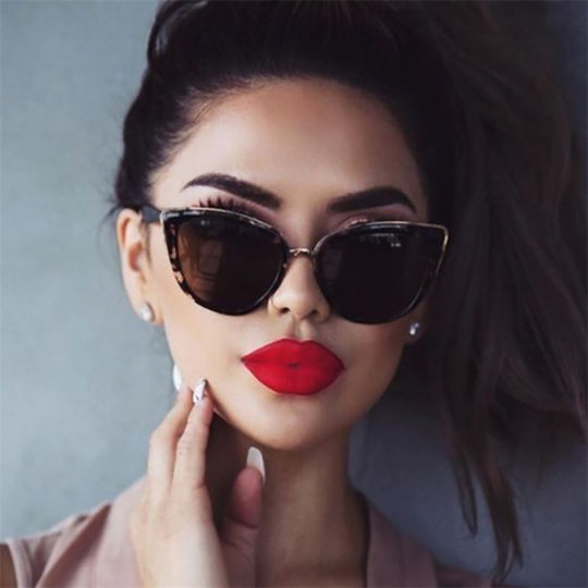 European and American retro trendy women's sunglasses summer personality cat eye sunglasses concave shape round face large frame slimming glasses