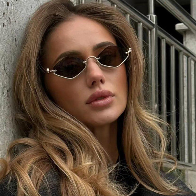 UV anti-diamond retro men and women half frame sunglasses