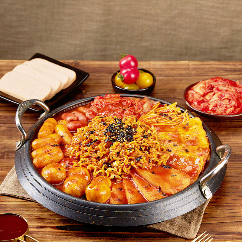 螺村长韩式部队火锅 韩国辣汤年糕火锅芝士拉面酱料食材套餐748g - 图0