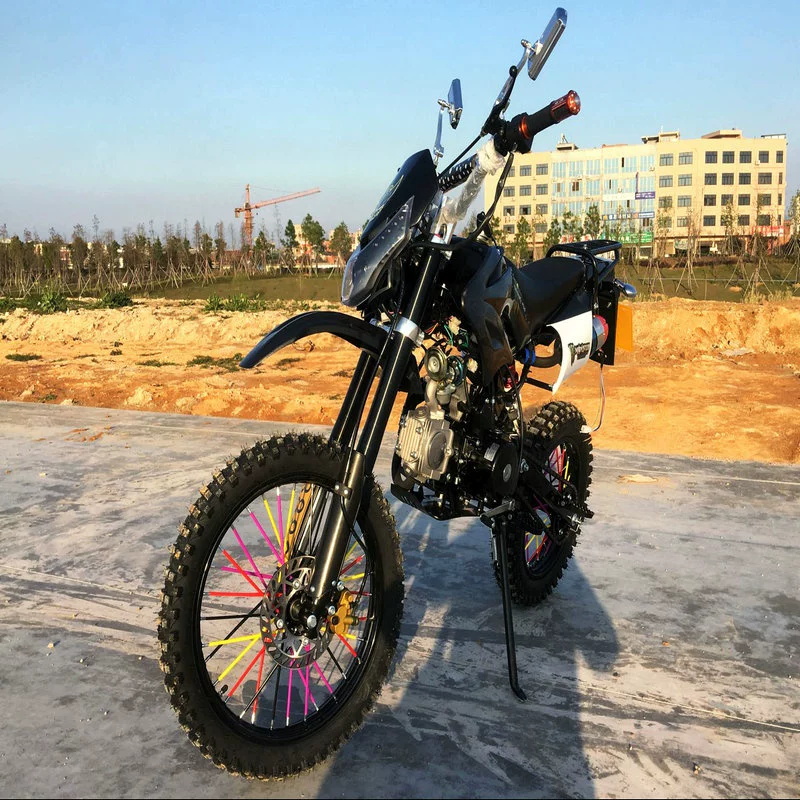Пляж внедорожный горный SUV