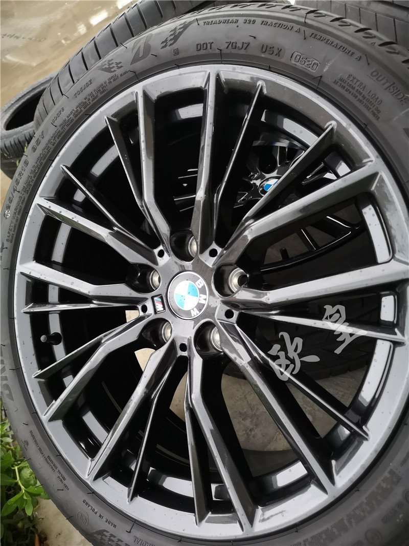 18寸宝马325耀夜版原厂轮毂钢圈配轮胎适用1系2系3系5系改装推荐 尧开百货店 淘优券